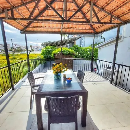 Glapsides Sea * Famagusta (Northern Cyprus)