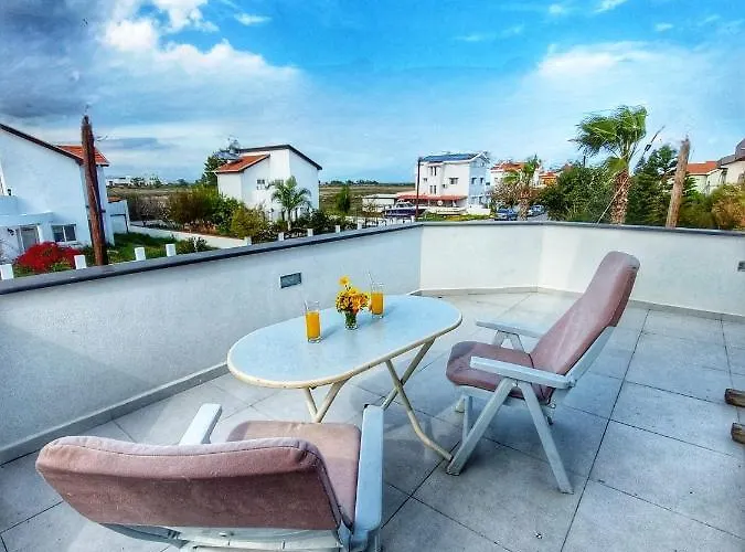 Vila Glapsides Sea Famagusta (Northern Cyprus)